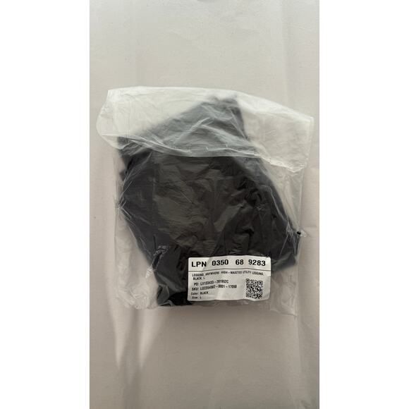 Fabletics Anywhere Motion365+ High Waisted Utility Legging Womens Large Black - Picture 13 of 13